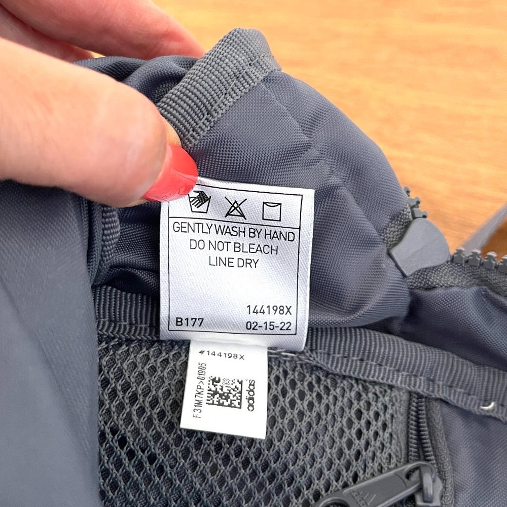 New Adidas Backpack Linear 3 Mini Jersey Grey White Backpack Bag NWT - Picture 9 of 10